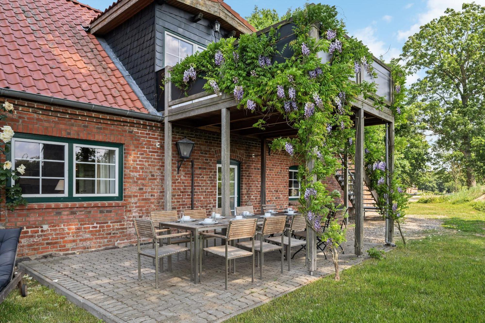 Ferienhaus "Altes Backhaus" - Gut Kletkamp Екстериор снимка