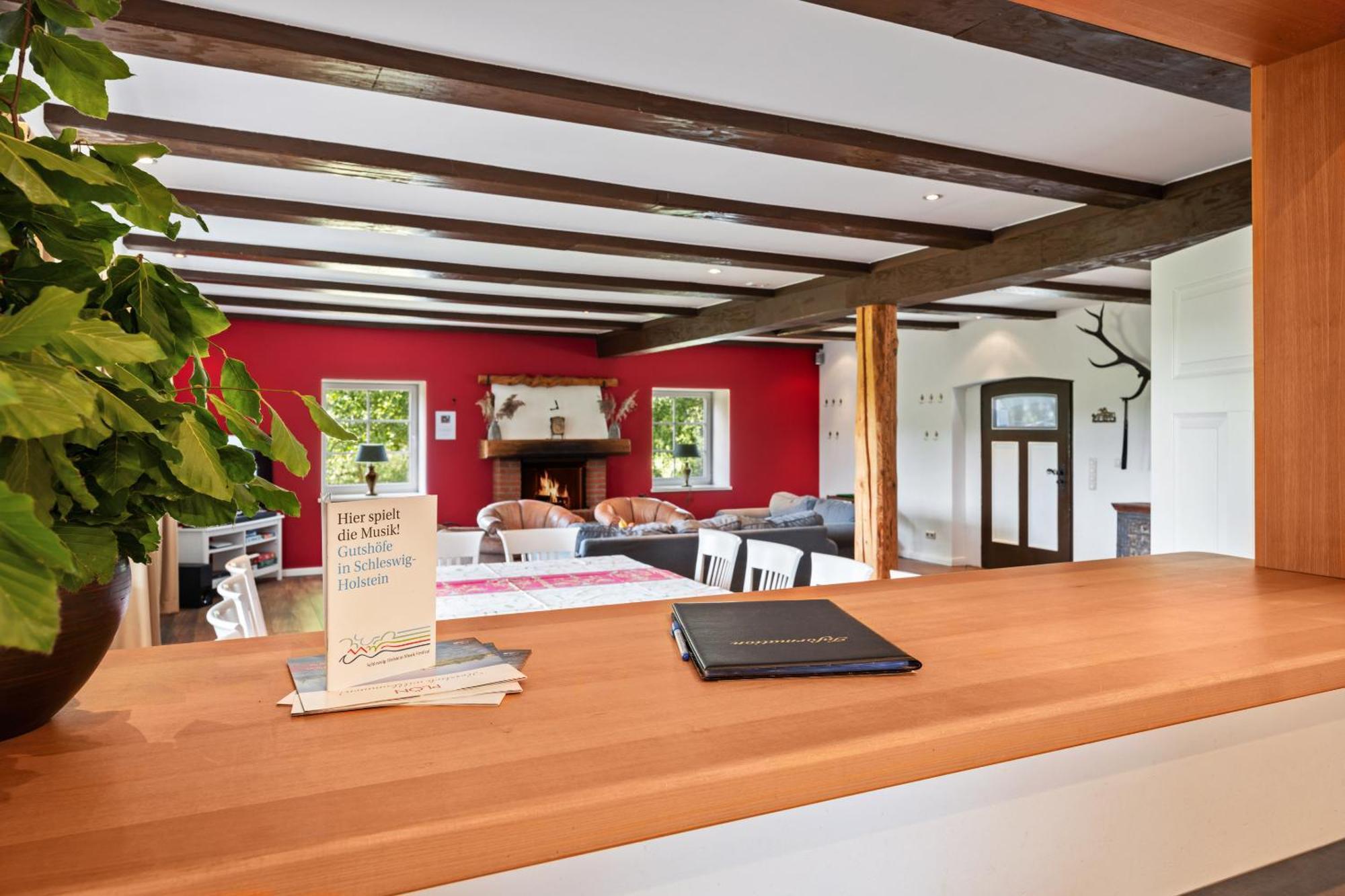 Ferienhaus "Altes Backhaus" - Gut Kletkamp Екстериор снимка