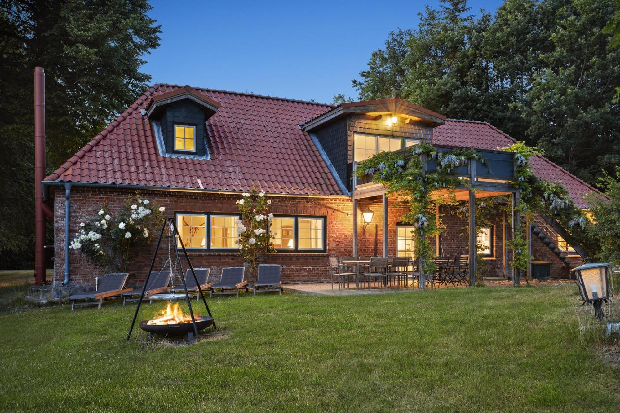 Ferienhaus "Altes Backhaus" - Gut Kletkamp Екстериор снимка